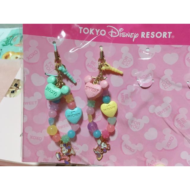 Disney 東京ディズニーリゾート おみやげストラップ イヤホンジャック付き ペアセットの通販 By デデンネ S Shop ディズニーならラクマ