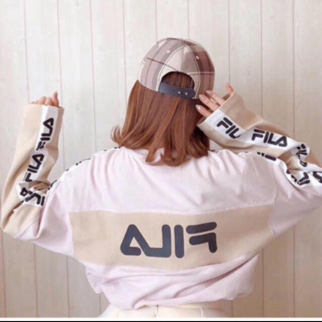 SNIDEL(スナイデル)のFILAロングTシャツ♡♡ レディースのトップス(Tシャツ(長袖/七分))の商品写真