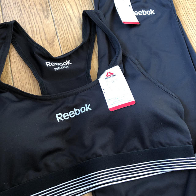 Reebok(リーボック)の新品 リーボック  M セット お揃い レギンス  双子 ランニング ヨガ  スポーツ/アウトドアのトレーニング/エクササイズ(ヨガ)の商品写真