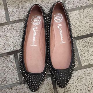 ジェフリーキャンベル(JEFFREY CAMPBELL)のジェフリーキャンベル スタッズ パンプス(ハイヒール/パンプス)