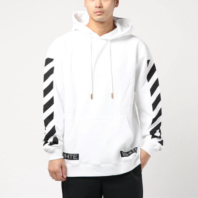 off-white パーカー