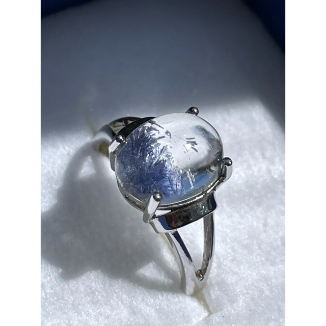 デュモルチェライトインクォーツ リング フリーサイズ シルバー レディースのアクセサリー(リング(指輪))の商品写真