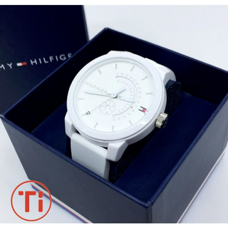 トミーヒルフィガー(TOMMY HILFIGER)のTommy Hilfiger White Sport Watch ウォッチ(腕時計)