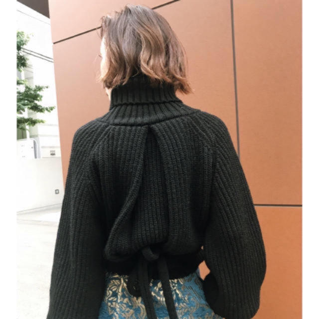 Ameri VINTAGE(アメリヴィンテージ)のAmeri♡back tuck knit✩*॰BLK レディースのトップス(ニット/セーター)の商品写真