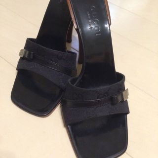 グッチ(Gucci)のGUCCI サンダル(サンダル)