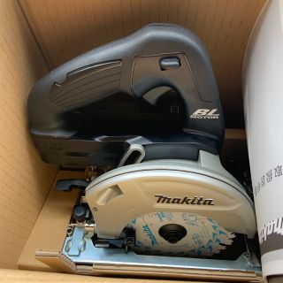 マキタ(Makita)の最終値引、マキタ充電式丸ノコ！(工具)