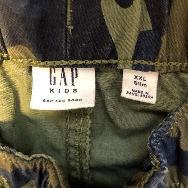 GAP Kids(ギャップキッズ)のGAP kids パンツ  X XL(160) 迷彩 男の子 キッズ/ベビー/マタニティのキッズ服男の子用(90cm~)(パンツ/スパッツ)の商品写真