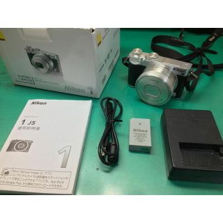 ニコン(Nikon)のNikon1 J5 ズームレンズキット【ニコン】(ミラーレス一眼)