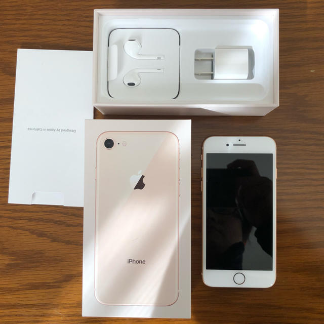 本日特価】 8 iPhone - iPhone 64GB SIMフリー ゴールド