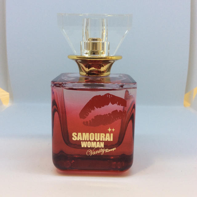 Alain Delon(アランドロン)のサムライウーマン ヴァニティ ルージュ  50ml 34d011 コスメ/美容の香水(香水(女性用))の商品写真