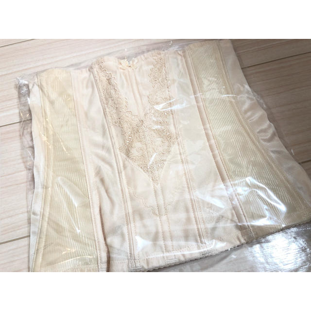 TAKAMI(タカミ)のフォーシスアンドカンパニー ニッパー ペチコート セット M レディースの下着/アンダーウェア(ブライダルインナー)の商品写真