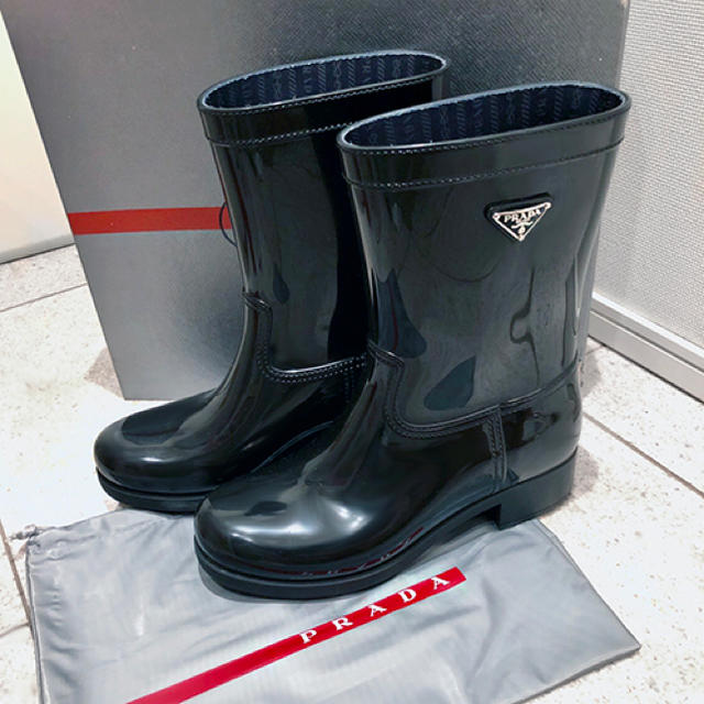 PRADA プラダのレインブーツ ロゴ ショートブーツ 38(24cmくらい