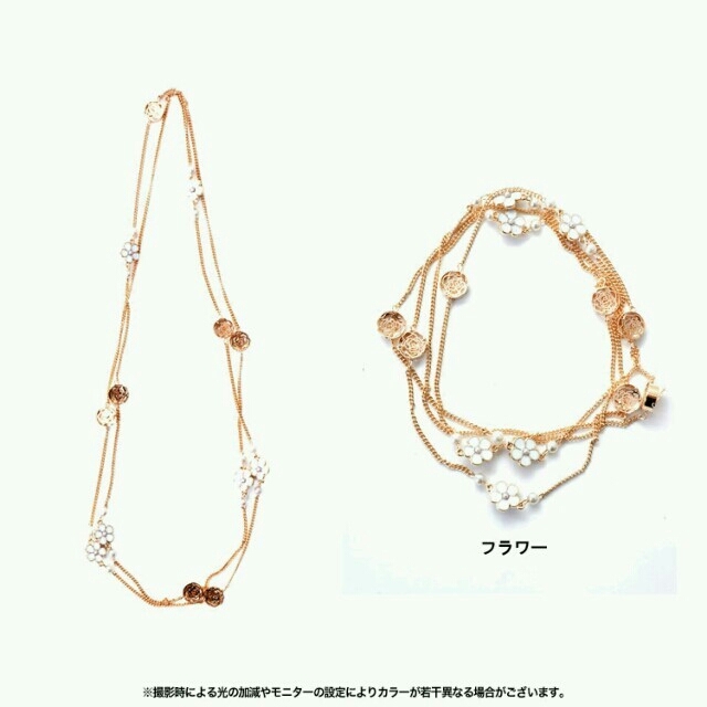 ロングフラワーネックレス❀♡ レディースのアクセサリー(ネックレス)の商品写真