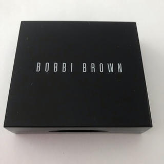 ボビイブラウン(BOBBI BROWN)のBOBBI BROWN アイブローキット  サドル/マホガニー(パウダーアイブロウ)