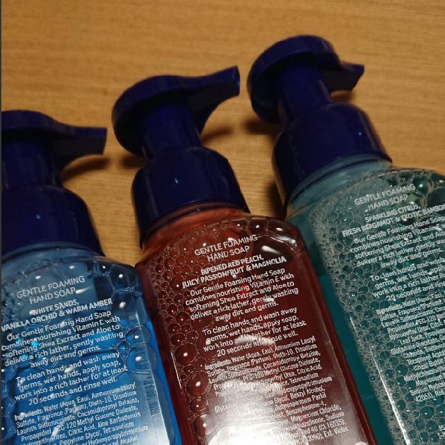 Bath & Body Works(バスアンドボディーワークス)の☆新品☆ ハンドソープ バスアンドボディワークス 3本セット ☆ コスメ/美容のボディケア(ボディソープ/石鹸)の商品写真