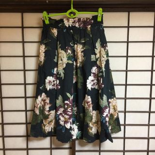 ザラ(ZARA)の☆ Stradivarius☆  みぃ様専用(ひざ丈スカート)