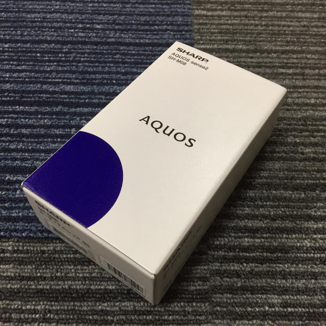 新品未使用 AQUOS sense2 sh-m08 レッド スマホ/家電/カメラのスマートフォン/携帯電話(スマートフォン本体)の商品写真