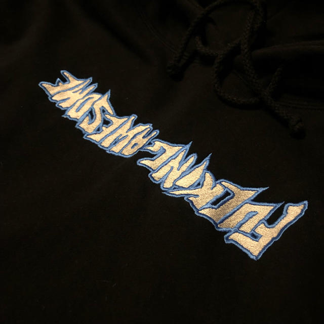 FUCKING AWESOME LOGO pullover 1