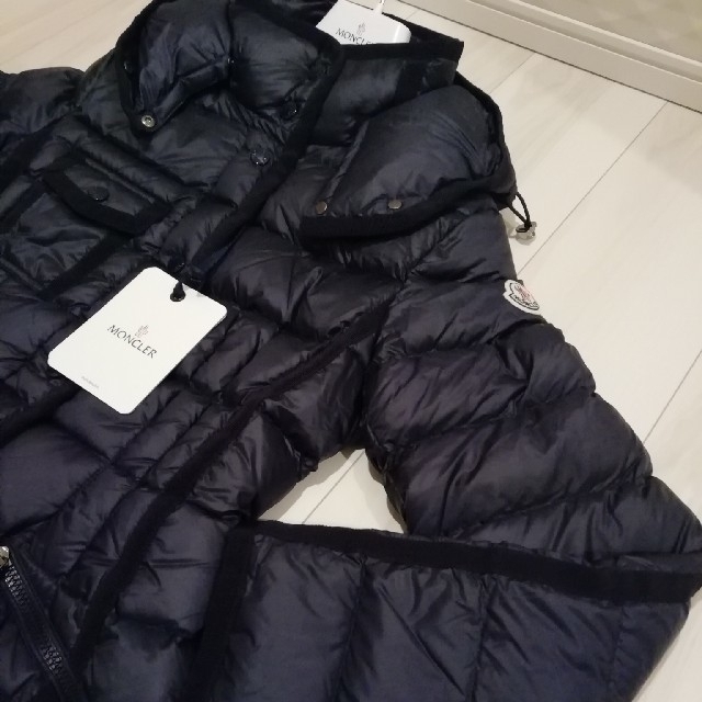 ネットショッピング 【のんたんさま専用】MONCLER ダウンジャケット