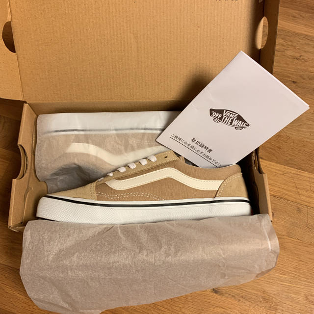 VANS(ヴァンズ)のVANS OLD オールドスクール ベージュ GINGER 25.0cm レディースの靴/シューズ(スニーカー)の商品写真