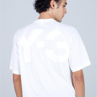 ワイスリー(Y-3)の新作  Y3  Tシャツ  新品未使用(Tシャツ/カットソー(半袖/袖なし))