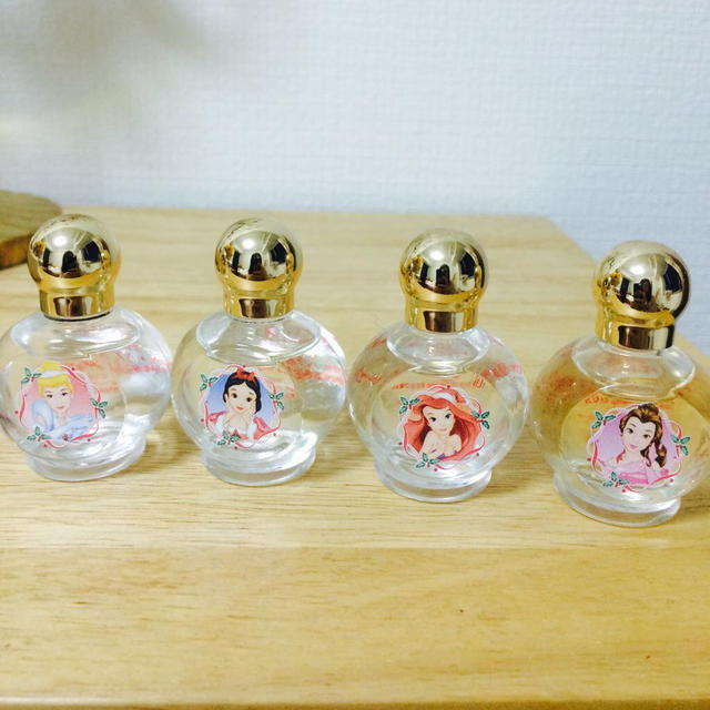 Disney(ディズニー)のディズニープリンセス オードトワレ コスメ/美容の香水(香水(女性用))の商品写真