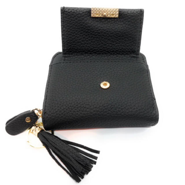 二つ折り財布 フリンジ付き  ブラック レディースのファッション小物(財布)の商品写真