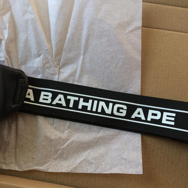 A BATHING APE(アベイシングエイプ)の新品A BATHING APE ア ベイシング エイプ レザー調 ウエストバッグ メンズのバッグ(ウエストポーチ)の商品写真