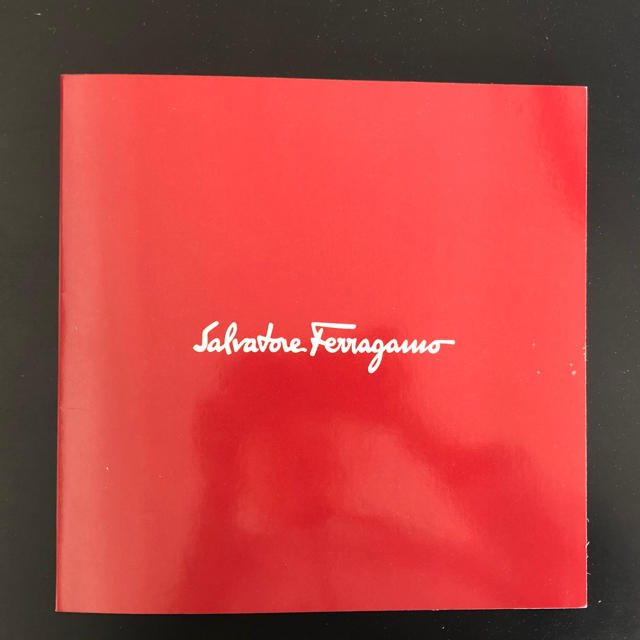 Salvatore Ferragamo(サルヴァトーレフェラガモ)のサルバトーレフェラガモ 花柄シフォンシルクスカーフ レディースのファッション小物(バンダナ/スカーフ)の商品写真