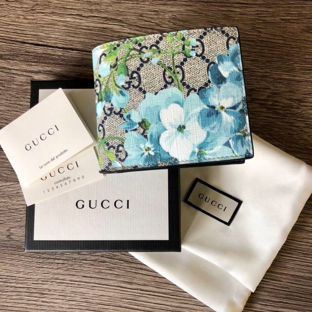 Gucci - 新品 グッチ GG ブルームス カードケース お札も♫ 花柄 ブルーの通販 by Pinky☆ shop｜グッチならラクマ