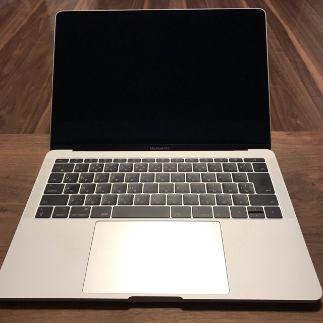 Apple(アップル)の［新品同様］MacBook Pro 2017 256GB AppleCare＋ スマホ/家電/カメラのPC/タブレット(ノートPC)の商品写真