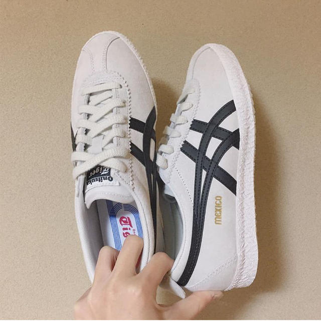 Onitsuka Tiger(オニツカタイガー)のオニツカタイガー MEXICO asics レディースの靴/シューズ(スニーカー)の商品写真