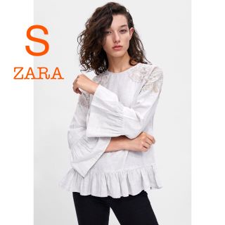 ザラ(ZARA)の新品未使用 ZARA 刺繍 花柄 ベルスリーブ フリル ブラウス S(シャツ/ブラウス(長袖/七分))