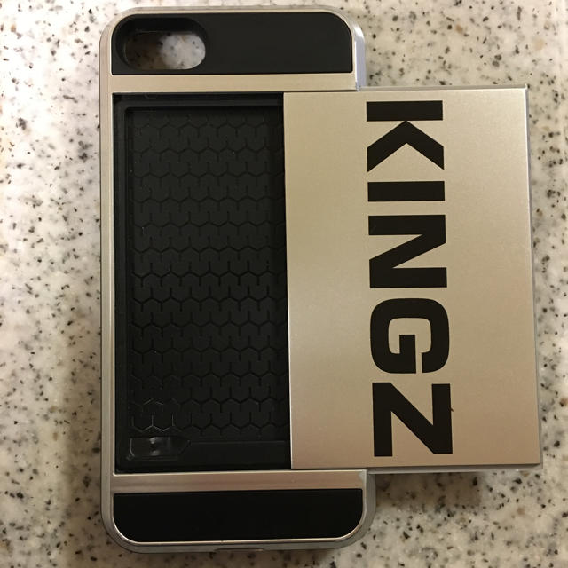 Samantha Kingz(サマンサキングズ)のSamantha Kingz iphone7ケース シルバー スマホ/家電/カメラのスマホアクセサリー(iPhoneケース)の商品写真