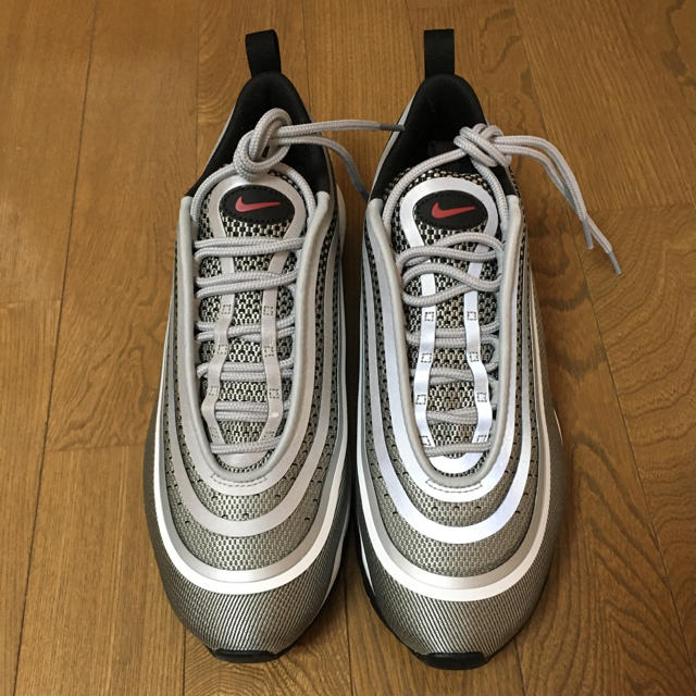 NIKE(ナイキ)のナイキ AIR MAX 97 シルバー メンズの靴/シューズ(スニーカー)の商品写真