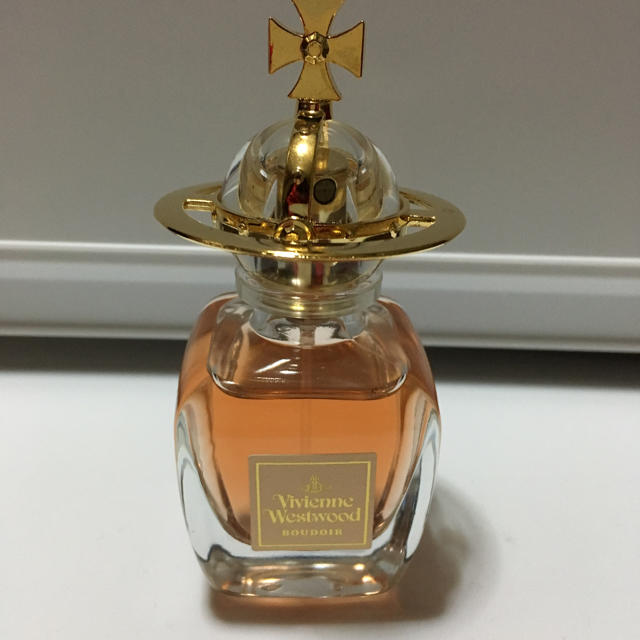 Vivienne Westwood(ヴィヴィアンウエストウッド)のヴィヴィアン・ウエストウッド ブドワール オード パルファム 30ml コスメ/美容の香水(香水(女性用))の商品写真