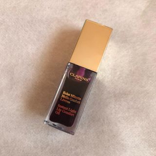 クラランス(CLARINS)のクラランスコンフォートリップオイル ブラックベリー(リップグロス)