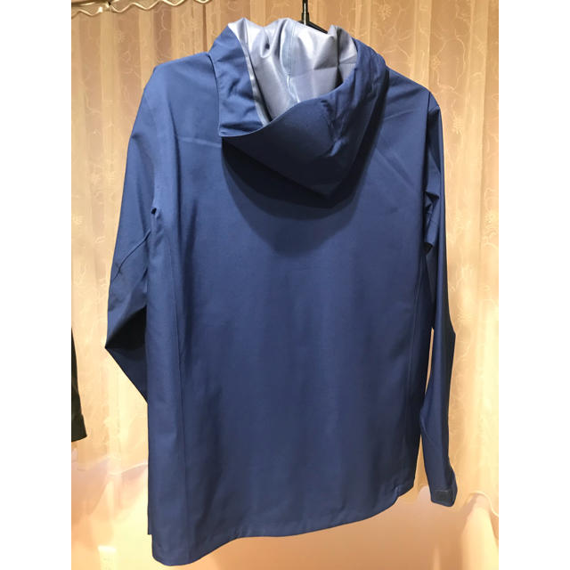 UNIQLO(ユニクロ)のユニクロ ブロックテックパーカー メンズのジャケット/アウター(マウンテンパーカー)の商品写真