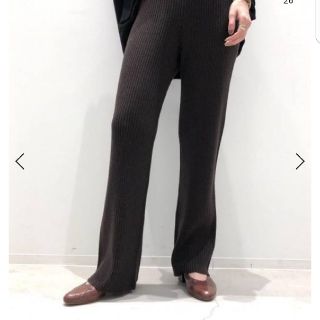 アパルトモンドゥーズィエムクラス(L'Appartement DEUXIEME CLASSE)の2018aw アパルトモン　ニット　パンツ(ニット/セーター)