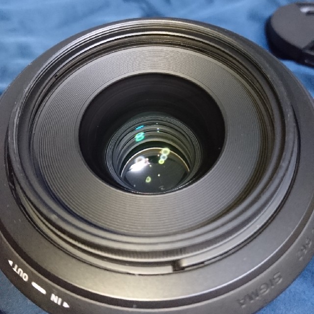 SIGMA(シグマ)のSIGMA 30mm F1.4 DC HSM Canonマウント スマホ/家電/カメラのカメラ(レンズ(単焦点))の商品写真