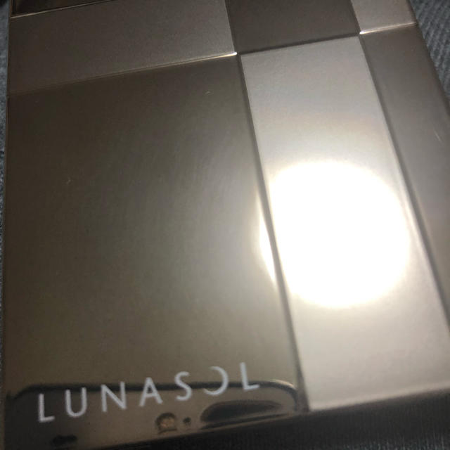 LUNASOL(ルナソル)のルナソル ジェミネイトアイズ EX01 コスメ/美容のベースメイク/化粧品(アイシャドウ)の商品写真