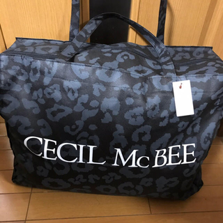 セシルマクビー(CECIL McBEE)のつかさ様専用  2018年CECIL McBEE AラインPコート入り福袋(セット/コーデ)