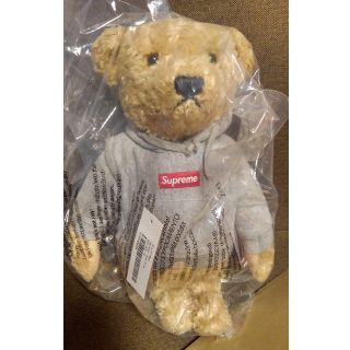 シュプリーム(Supreme)のSupreme Steiff Bear　ベア(ぬいぐるみ)