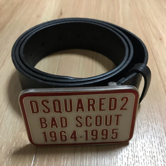 DSQUARED2(ディースクエアード)のDSQUARED2 ベルト 美品 完売品 メンズのファッション小物(ベルト)の商品写真