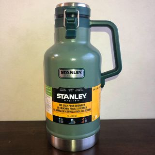 スタンレー(Stanley)の【新品 送料込】STANLEY グロウラー １．８９L　グリーン 黒 ２つセット(食器)