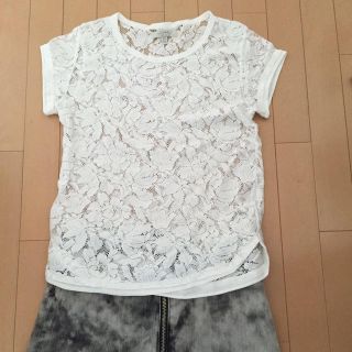 ザラ(ZARA)のZARAレースカットソー(カットソー(半袖/袖なし))