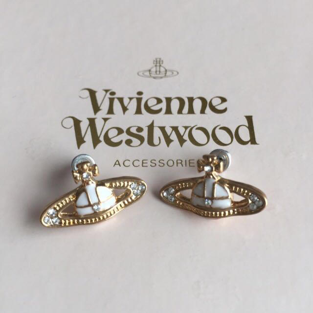 vivienneヴィンテージピアス