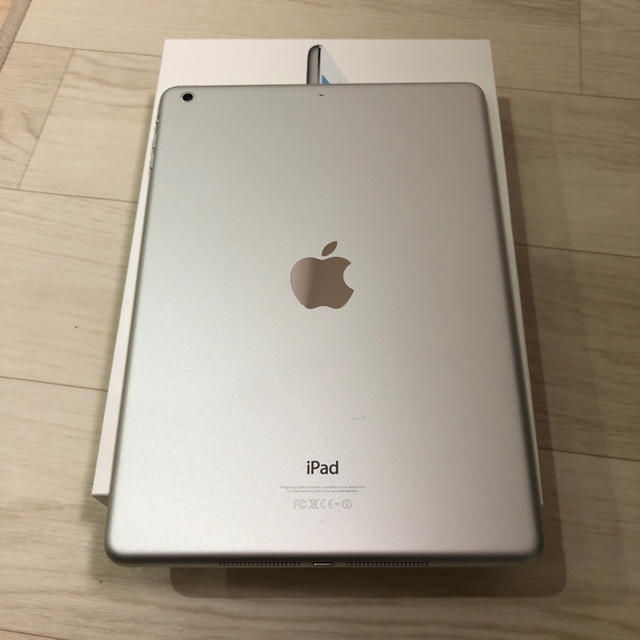 iPad Air wi-Fi 16GB silver シルバー 3