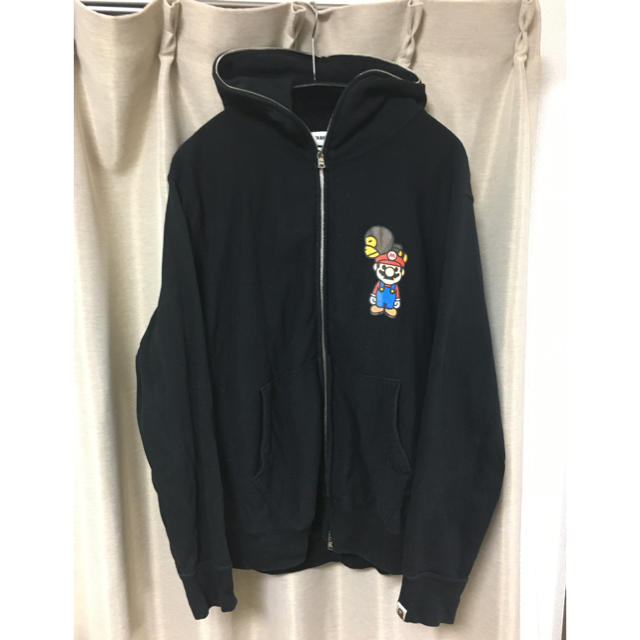 A BATHING APE(アベイシングエイプ)のマリオ×A BATHING APE ア ベイシング エイプ パーカー 黒 M メンズのトップス(パーカー)の商品写真