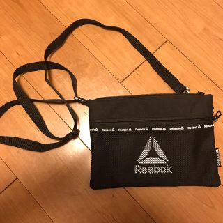 リーボック(Reebok)のreebok リーボック サコッシュ ショルダーバッグ(ショルダーバッグ)